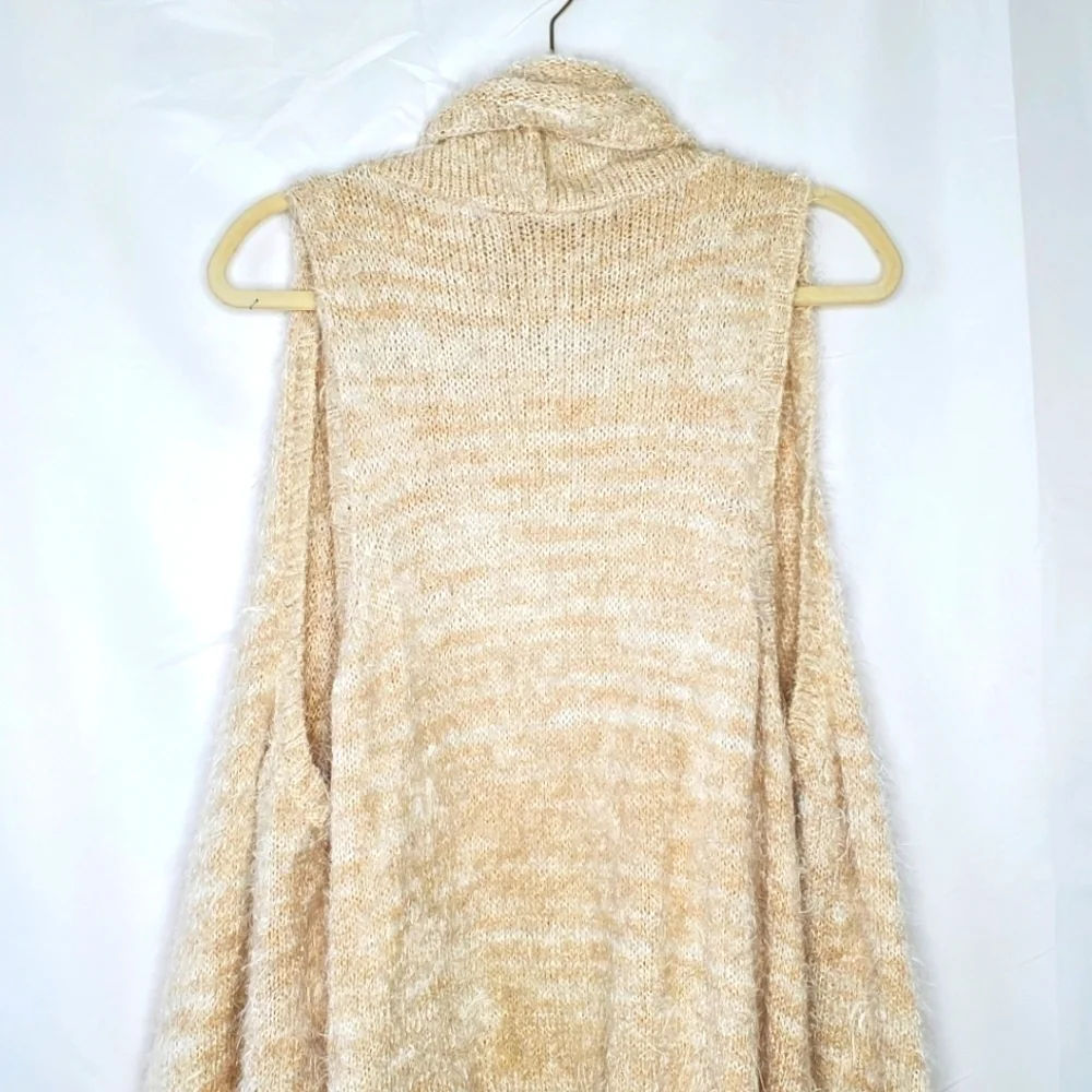 Kensie Fluffy Knit Sweater Vest XL Soft Sleeveless Neutral Eyelash Cardigan NEW‎